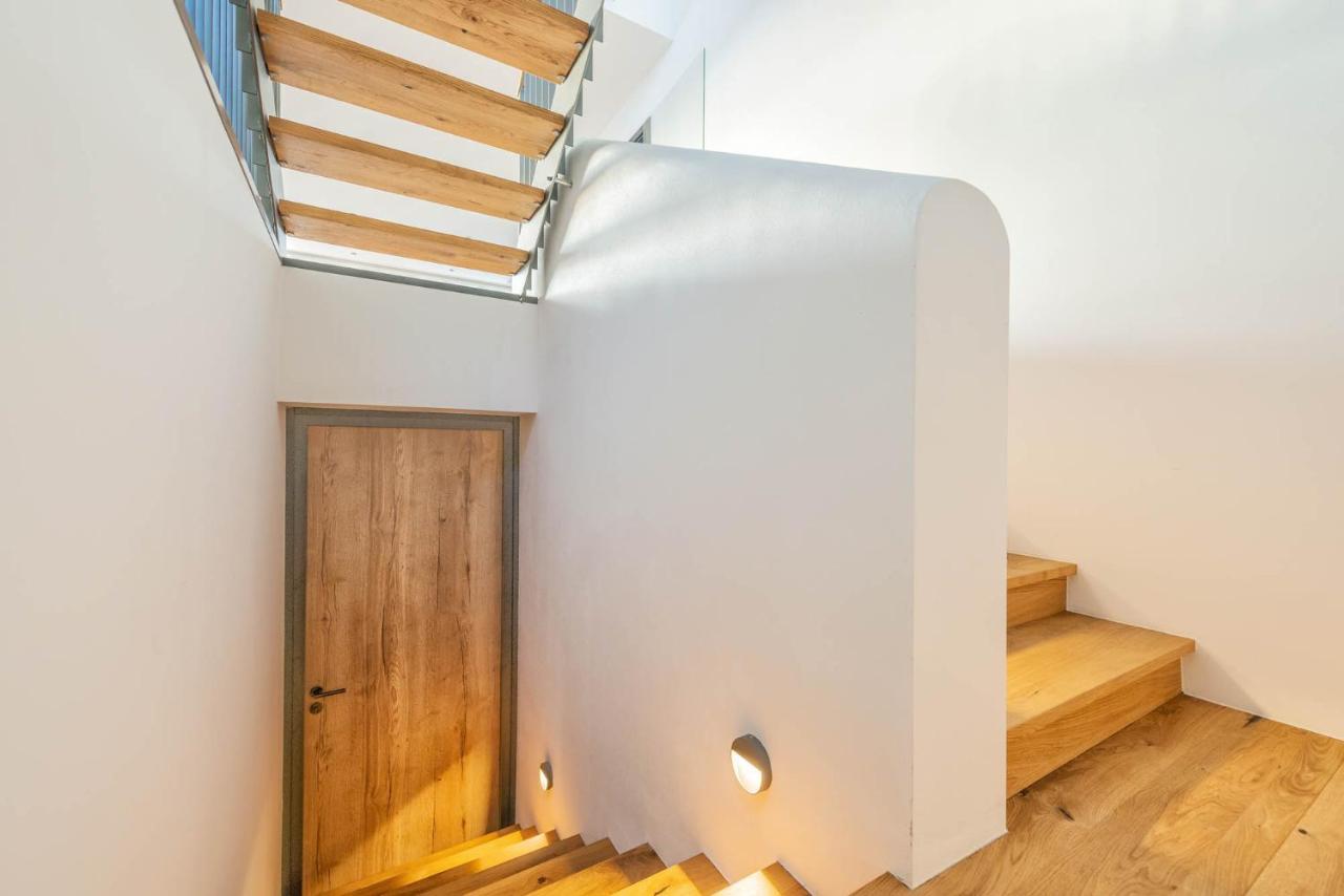 Moderne Villa Mit Whirlpool Und Heimkino 瓦尔德基兴 外观 照片